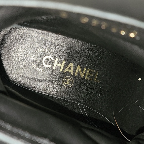 Sold CHANEL COMBAT Boots sz 39 - Picture 11 of 12